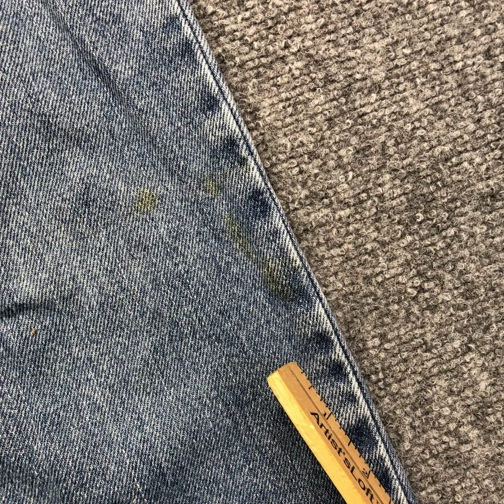 Levis 505 Regular Fit Jeans Mens 34x30 Medium Wash Blue Denim Straight Leg Pants